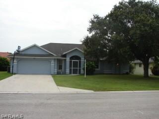 488 Raven Way, Naples, FL 34110