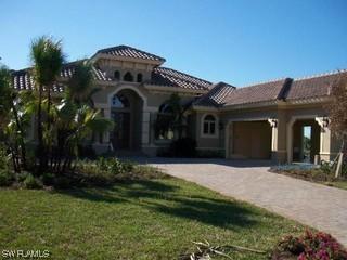 6920 Lakewood Isle Dr., Fort Myers, FL 33908