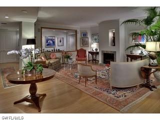 1801 Gulf Shore Blvd. #503, Naples, FL 34102