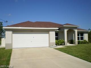 1825 Laurie St., Lehigh Acres, FL 33972