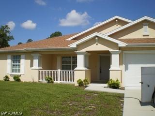 621 Moore Ave., Lehigh Acres, FL