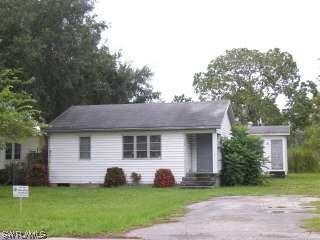 860 13th St., Naples, FL 34102