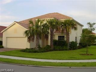 2136 Fairmont Ln., Naples, FL 34120
