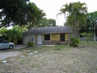 27940 New York St., Bonita Springs, FL 34135