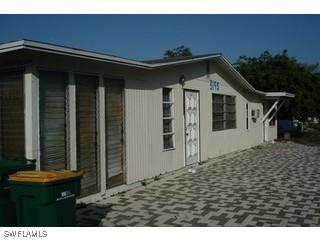 3195 Linwood Ave., Naples, FL 34112