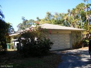 493 Carica Rd., Naples, FL 34108