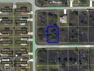 809 Wolverine St., Lehigh Acres, FL 33974