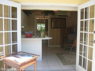 460 Launch Cir. #CAB4, Naples, FL 34108