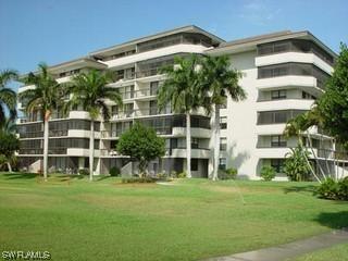 601 Seaview Ct. #406, Marco Island, FL