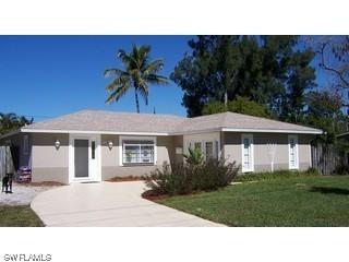 809 91st Ave., Naples, FL 34108