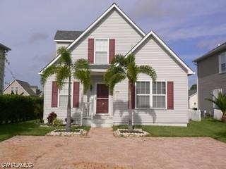 498 Leawood Cir., Naples, FL