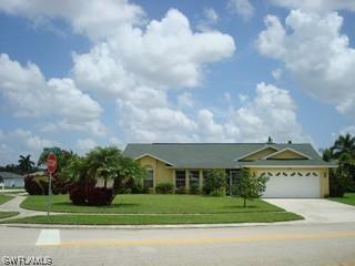 100 Bordeaux Cir., Naples, FL 34112