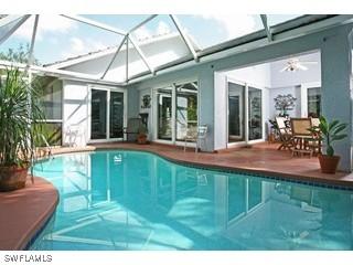 92 Fountain Cir., Naples, FL