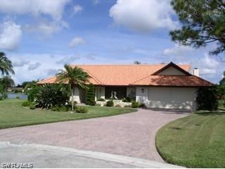 2430 Duchess Ct., Naples, FL 34112