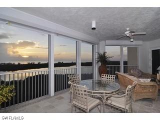 285 Grande Way #1203, Naples, FL
