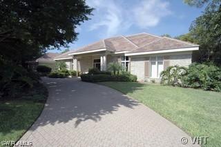13387 Rosewood Ln., Naples, FL
