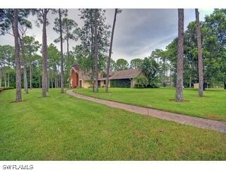 6775 Sandalwood Ln., Naples, FL