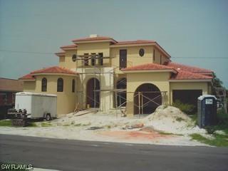 184 Geranuim Ct., Marco Island, FL 34145