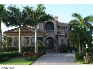 1366 Osprey Ave., Naples, FL