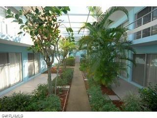 1964 Alamanda Dr. #8, Naples, FL 34102