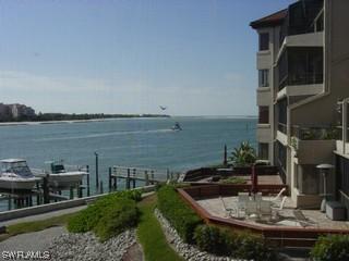 412 La Peninsula Blvd., Naples, FL 34113