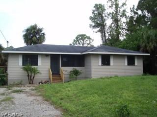 1030 14th Ave., Naples, FL 34120