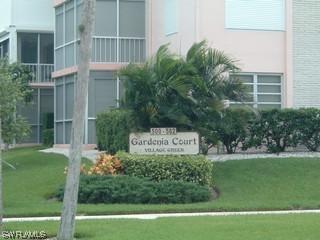 568 12th Ave., Naples, FL