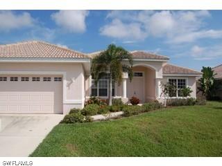 10611 Sir Michaels Place Dr., Bonita Springs, FL