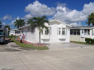 272 Bass Tr., Naples, FL 34114