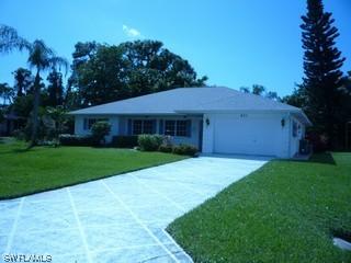 621 E Valley Dr., Bonita Springs, FL 34134
