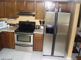 1860 Oakes Blvd., Naples, FL