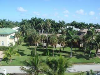 133 8th Ave., Naples, FL 34102