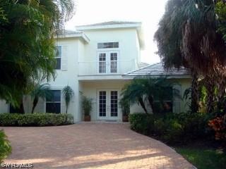 544 1st Ave., Naples, FL