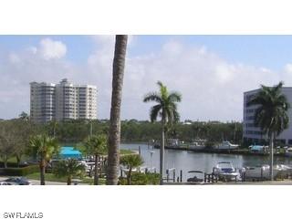 5 Bluebill Ave. #310, Naples, FL 34108