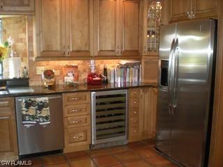 249 Pebble Beach Cir., Naples, FL 34113