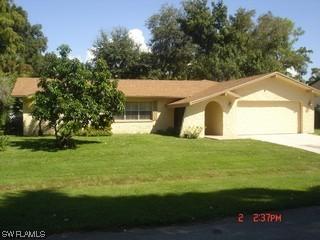 858 Rose Way, Naples, FL 34104