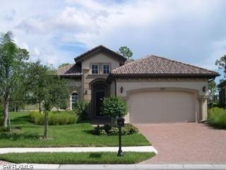 7812 Valencia Ct., Naples, FL 34113