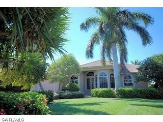 266 S Heathwood Dr., Marco Island, FL 34145