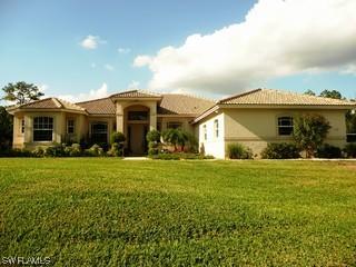 1821 22nd Ave., Naples, FL 34120
