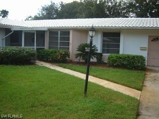 3 Lanai Cir., Naples, FL 34112