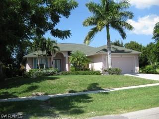 472 Worthington St., Marco Island, FL
