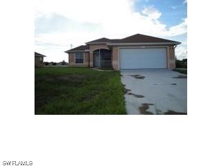 2504 Floyd Ave., Lehigh Acres, FL