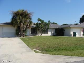 623 108th Ave., Naples, FL 34108