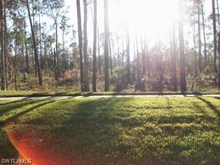 6665 Edgecumbe Dr., Naples, FL 34119