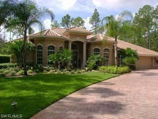 4430 Pine Ridge Rd., Naples, FL 34119