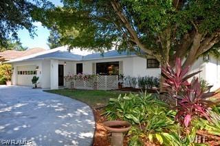 243 Pebble Beach Cir., Naples, FL 34113