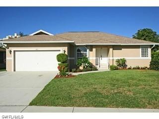 672 Seagrape Dr., Marco Island, FL 34145