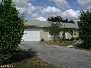 621 101st Ave., Naples, FL 34108