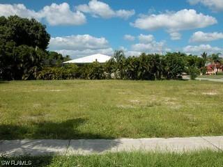 598 Fieldstone Dr., Marco Island, FL 34145