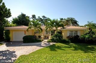 1600 Curlew Ave., Naples, FL 34102